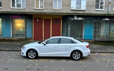 Audi A3, 2018 год, 1 300 000 рублей, 26 фотография