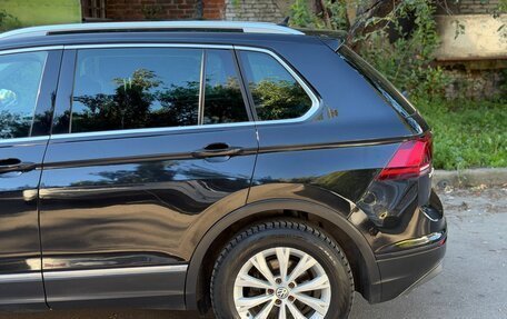 Volkswagen Tiguan II, 2017 год, 2 140 000 рублей, 5 фотография