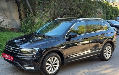 Volkswagen Tiguan II, 2017 год, 2 140 000 рублей, 3 фотография