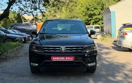 Volkswagen Tiguan II, 2017 год, 2 140 000 рублей, 13 фотография