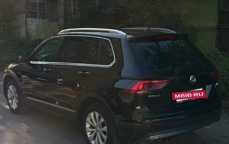 Volkswagen Tiguan II, 2017 год, 2 140 000 рублей, 6 фотография