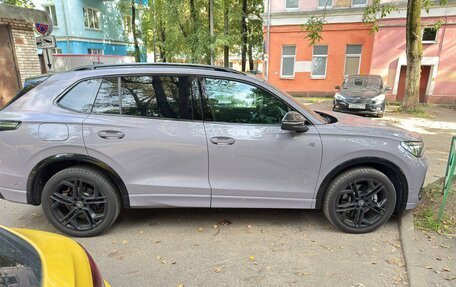 Volkswagen Tiguan, 2025 год, 4 300 000 рублей, 3 фотография
