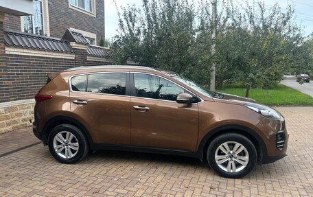 KIA Sportage IV рестайлинг, 2017 год, 1 820 000 рублей, 2 фотография