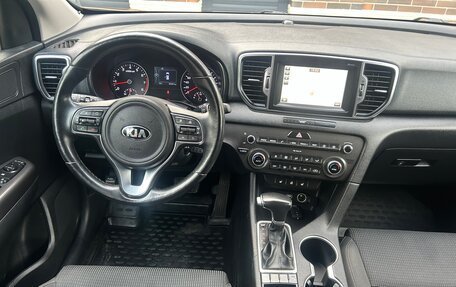 KIA Sportage IV рестайлинг, 2017 год, 1 820 000 рублей, 9 фотография