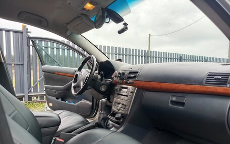 Toyota Avensis III рестайлинг, 2006 год, 500 000 рублей, 14 фотография