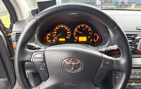 Toyota Avensis III рестайлинг, 2006 год, 500 000 рублей, 18 фотография