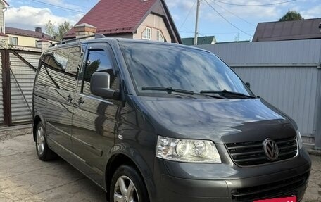 Volkswagen Multivan T5, 2006 год, 1 275 000 рублей, 15 фотография