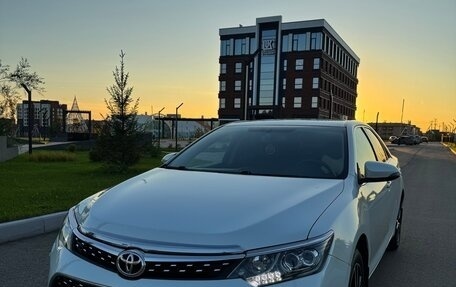 Toyota Camry, 2017 год, 2 000 000 рублей, 8 фотография