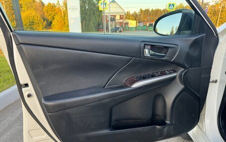 Toyota Camry, 2017 год, 2 000 000 рублей, 21 фотография