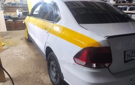 Volkswagen Polo VI (EU Market), 2019 год, 585 000 рублей, 3 фотография