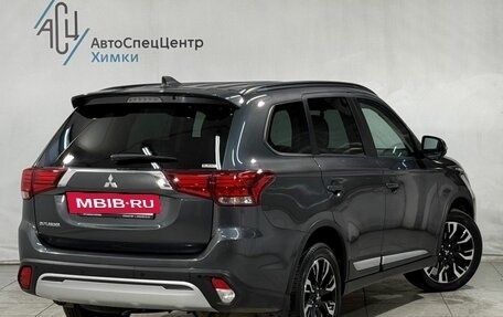 Mitsubishi Outlander III рестайлинг 3, 2021 год, 2 599 800 рублей, 2 фотография