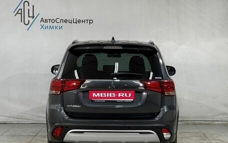 Mitsubishi Outlander III рестайлинг 3, 2021 год, 2 599 800 рублей, 13 фотография