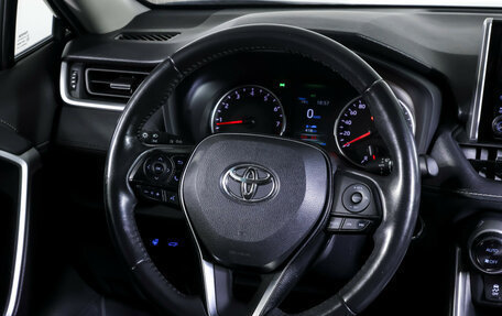 Toyota RAV4, 2021 год, 2 745 000 рублей, 13 фотография