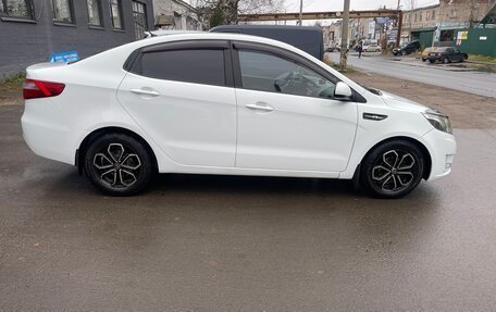 KIA Rio III рестайлинг, 2013 год, 690 000 рублей, 5 фотография