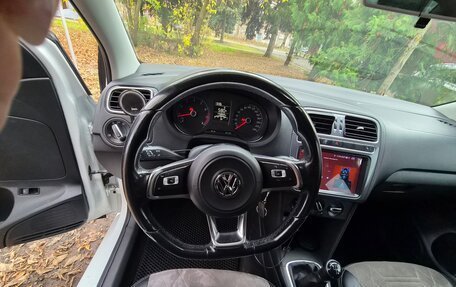 Volkswagen Polo VI (EU Market), 2018 год, 1 200 000 рублей, 5 фотография