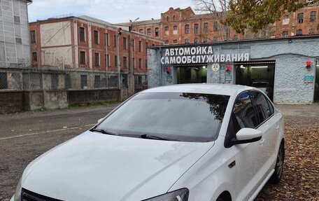 Volkswagen Polo VI (EU Market), 2018 год, 1 200 000 рублей, 1 фотография