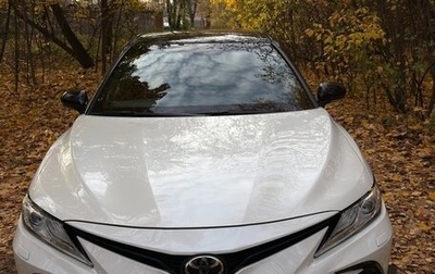 Toyota Camry, 2021 год, 3 900 000 рублей, 1 фотография