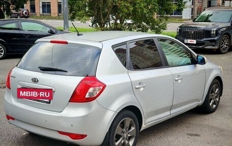 KIA cee'd I рестайлинг, 2010 год, 630 000 рублей, 3 фотография