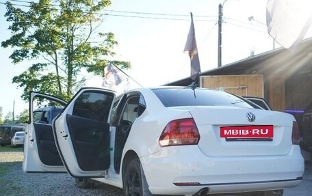 Volkswagen Polo VI (EU Market), 2018 год, 899 999 рублей, 2 фотография