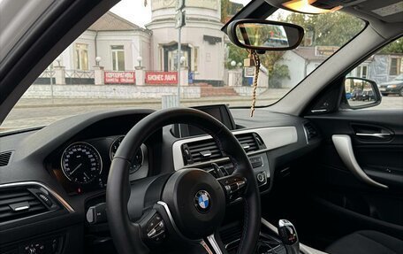 BMW 1 серия, 2017 год, 1 650 000 рублей, 15 фотография