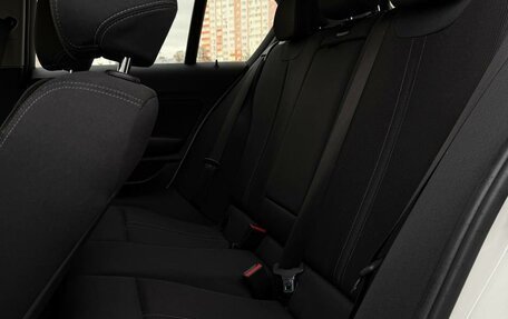 BMW 1 серия, 2017 год, 1 650 000 рублей, 20 фотография