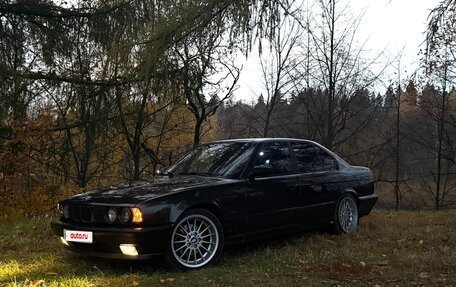 BMW 5 серия, 1992 год, 690 000 рублей, 21 фотография