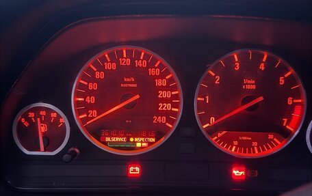 BMW 5 серия, 1992 год, 690 000 рублей, 15 фотография