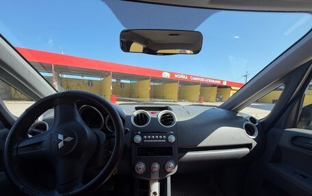 Mitsubishi Colt VI рестайлинг, 2008 год, 280 000 рублей, 10 фотография