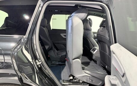 Audi Q7, 2026 год, 20 490 000 рублей, 22 фотография