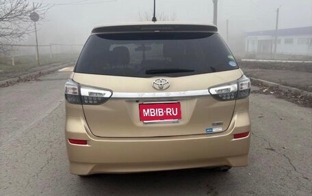 Toyota Wish II, 2013 год, 1 400 000 рублей, 1 фотография