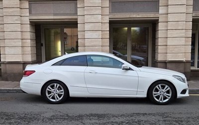 Mercedes-Benz E-Класс, 2014 год, 1 740 000 рублей, 1 фотография