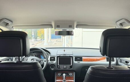 Volkswagen Touareg III, 2010 год, 2 400 000 рублей, 12 фотография