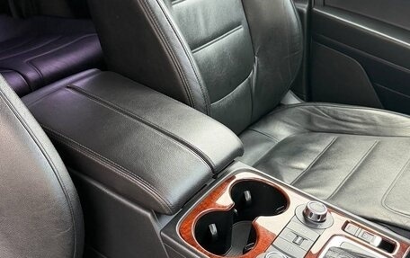 Volkswagen Touareg III, 2010 год, 2 400 000 рублей, 15 фотография