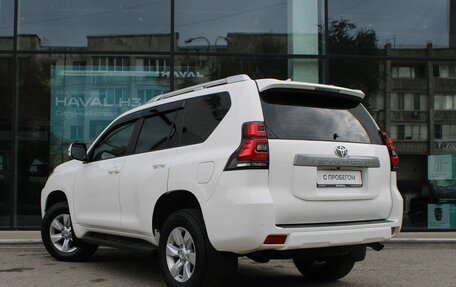 Toyota Land Cruiser Prado 150 рестайлинг, 2017 год, 4 569 000 рублей, 7 фотография