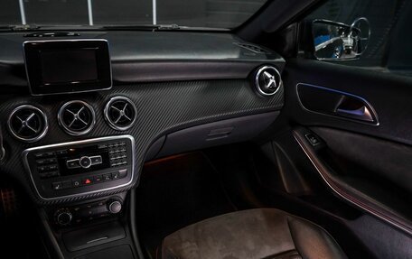 Mercedes-Benz A-Класс, 2014 год, 1 180 000 рублей, 21 фотография