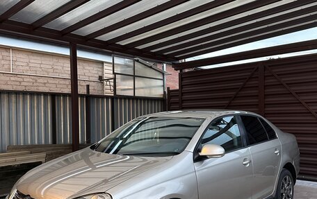 Volkswagen Jetta VII, 2008 год, 480 000 рублей, 3 фотография