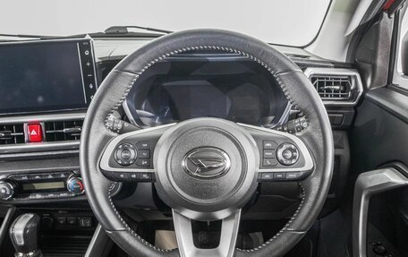 Daihatsu Rocky, 2021 год, 1 600 000 рублей, 19 фотография