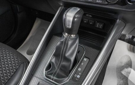 Daihatsu Rocky, 2021 год, 1 600 000 рублей, 28 фотография