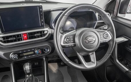 Daihatsu Rocky, 2021 год, 1 600 000 рублей, 29 фотография