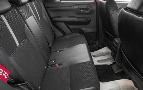 Daihatsu Rocky, 2021 год, 1 600 000 рублей, 34 фотография