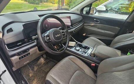 KIA Carnival, 2024 год, 5 300 000 рублей, 6 фотография