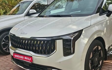 KIA Carnival, 2024 год, 5 300 000 рублей, 2 фотография