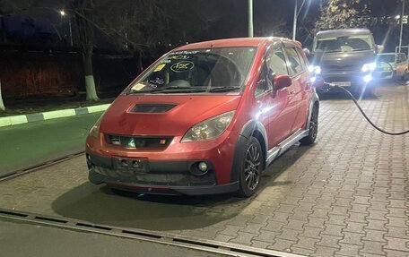 Mitsubishi Colt VI рестайлинг, 2011 год, 700 000 рублей, 21 фотография