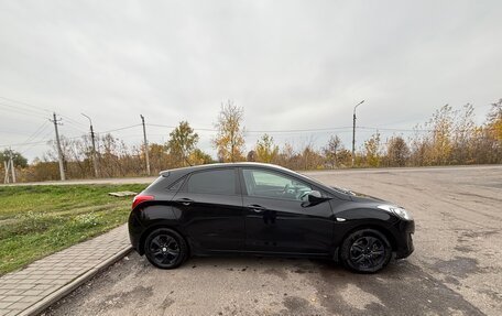 Hyundai i30 II рестайлинг, 2014 год, 700 000 рублей, 2 фотография