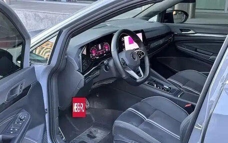 Volkswagen Golf VIII, 2022 год, 1 508 000 рублей, 6 фотография