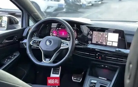 Volkswagen Golf VIII, 2022 год, 1 508 000 рублей, 7 фотография