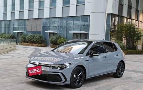 Volkswagen Golf VIII, 2022 год, 1 508 000 рублей, 2 фотография