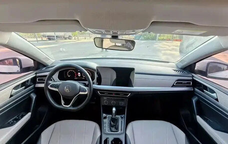 Volkswagen Lavida, 2023 год, 1 400 000 рублей, 6 фотография