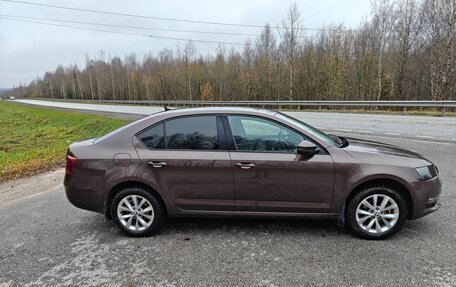 Skoda Octavia, 2019 год, 1 800 000 рублей, 2 фотография