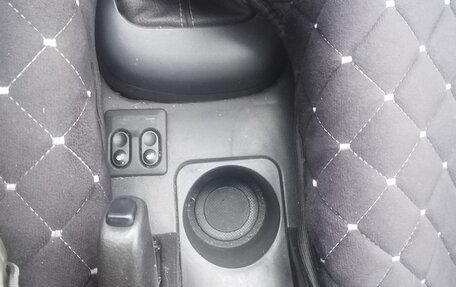 Daewoo Nexia I рестайлинг, 2003 год, 109 000 рублей, 1 фотография